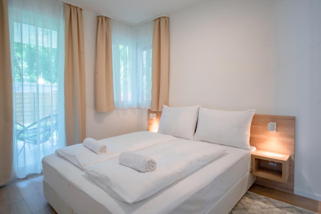 Myflat Batthyany Premium Residence Siofok Bagian luar foto